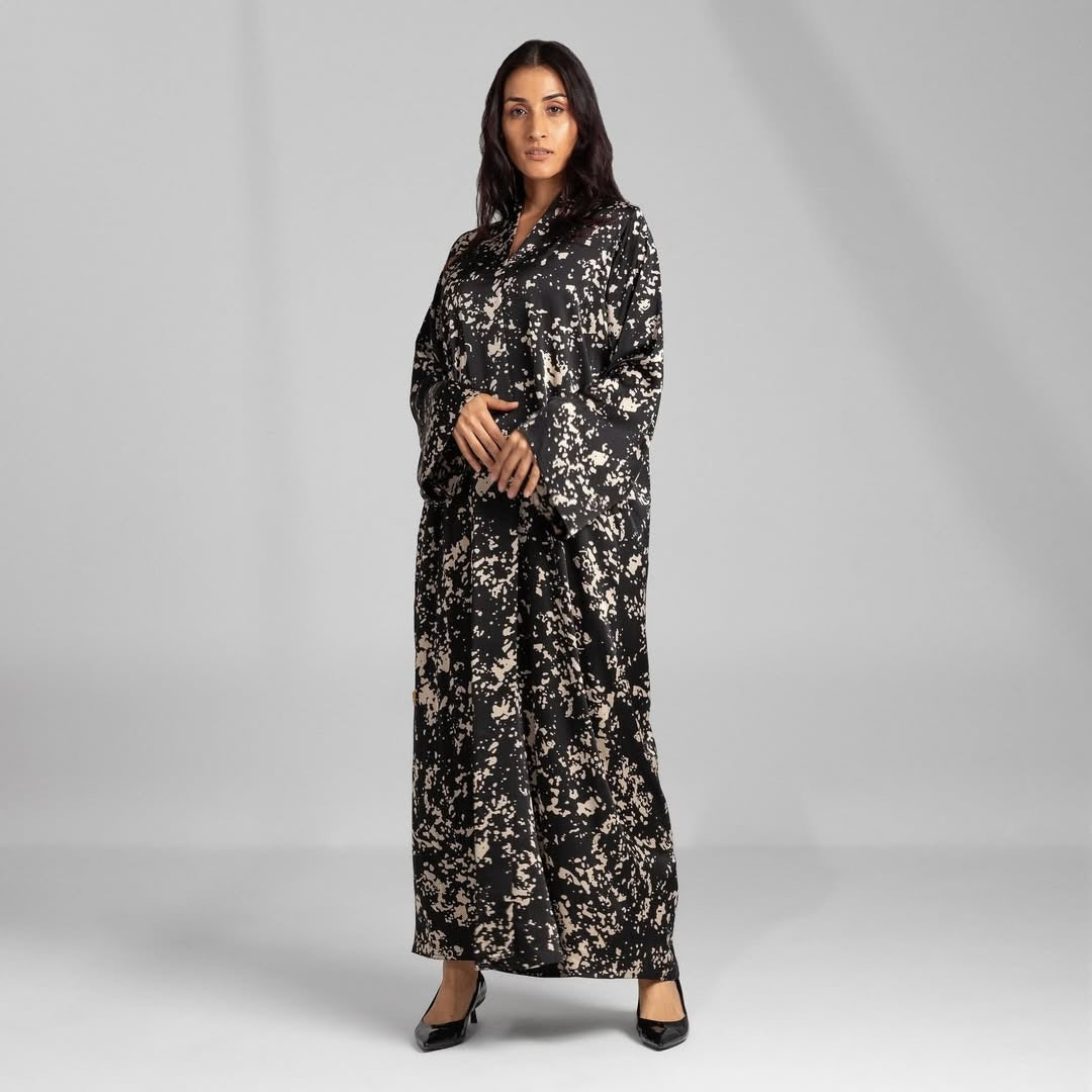 Elegant Black & Beige Floral Abaya